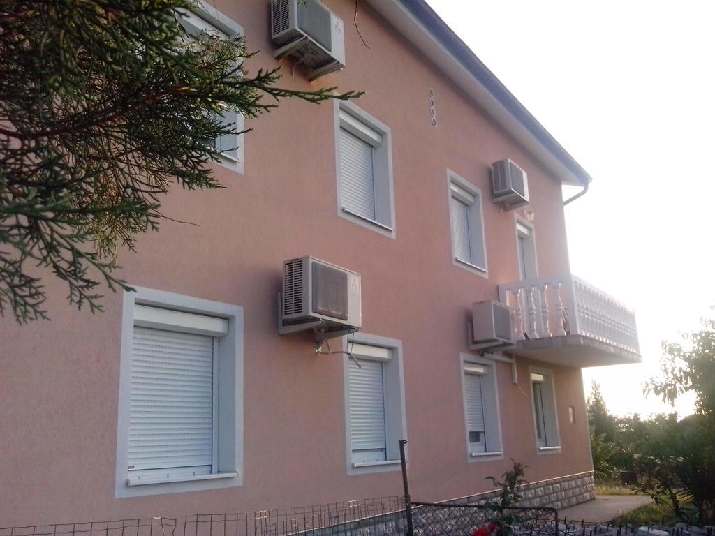 Apartment Mara Ankaran Oda fotoğraf